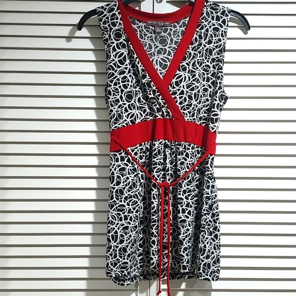 Womens tops 3 pk bundle. Size Petite Large - Picture 3 of 12